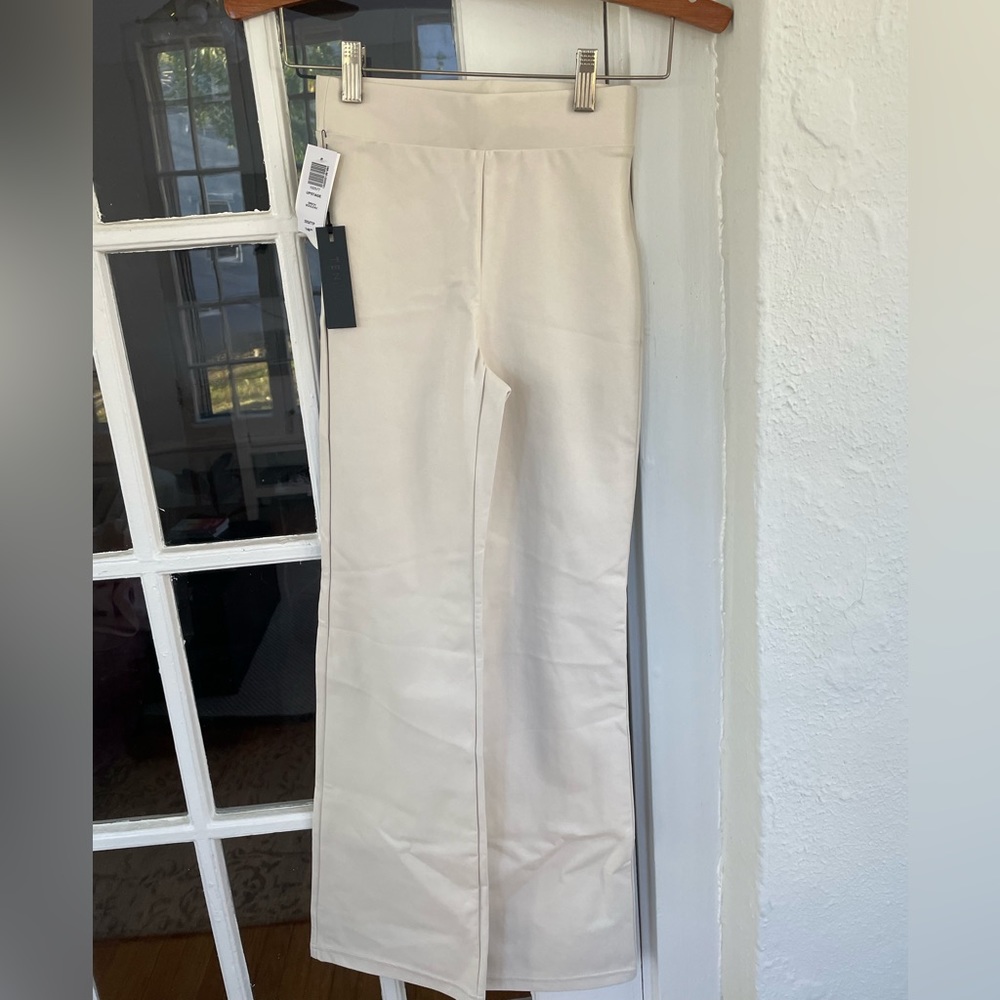 Aritzia Upstage pant